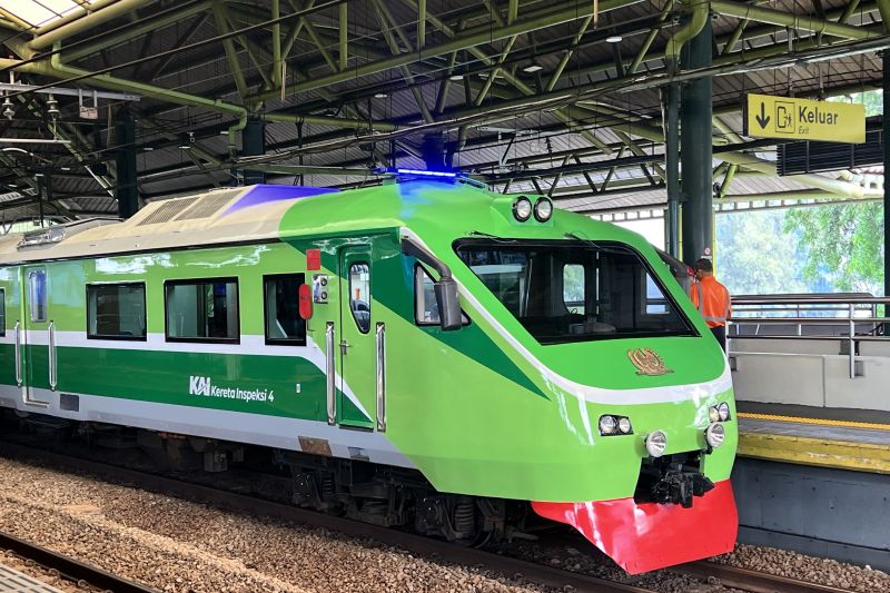 kai-berangkatkan-kereta-inspeksi-guna-pastikan-angkutan-nataru-siap