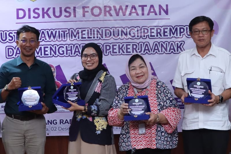 kementan-ispo-payung-perlindungan-pekerja-perempuan-sektor-sawit