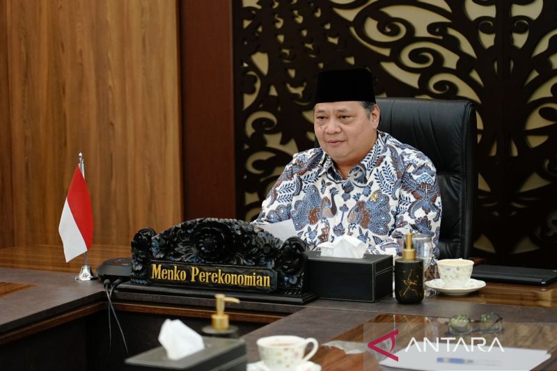 airlangga-sebut-aset-keuangan-syariah-tembus-rp10257-t-pada-2025