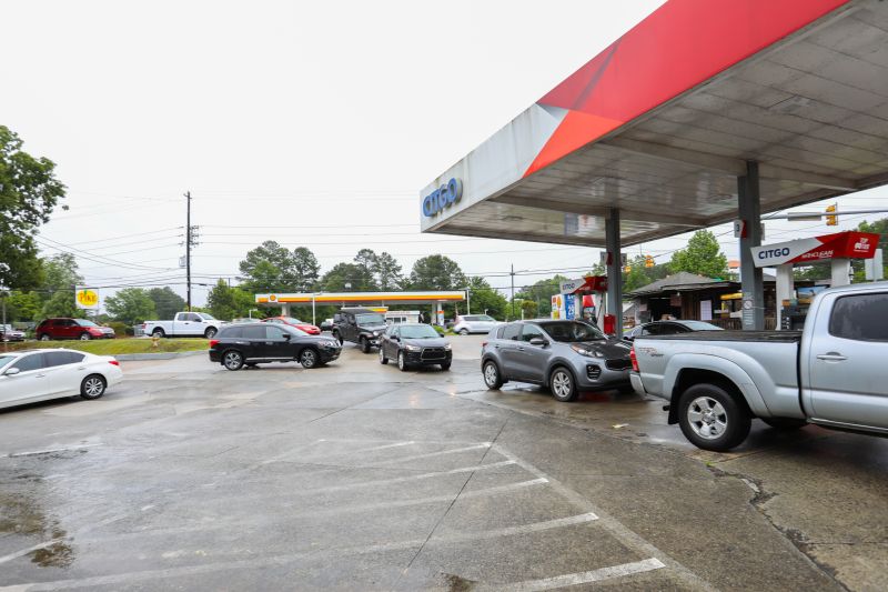 trump-umumkan-usulan-pelonggaran-aturan-efisiensi-bahan-bakar