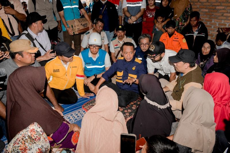 menteri-esdm-pemulihan-listrik-bbm-di-sumatera-berangsur-membaik