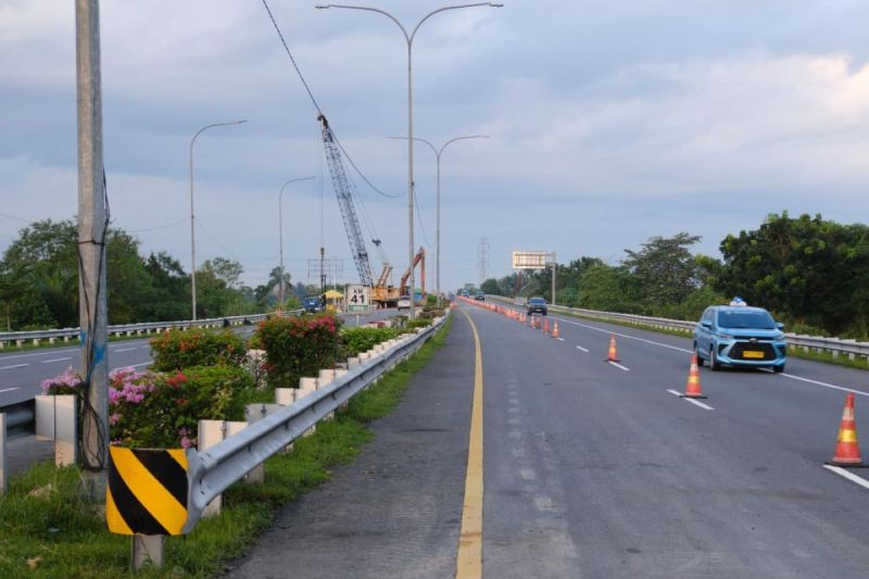 tol-medan-kualanamu-tebing-tinggi-dapat-dilintasi-lewat-contraflow