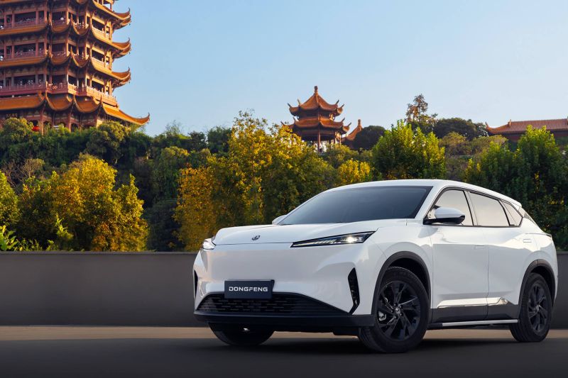 dongfeng-sky-ev01-meluncur-dilengkapi-sistem-navigasi-satelit-china