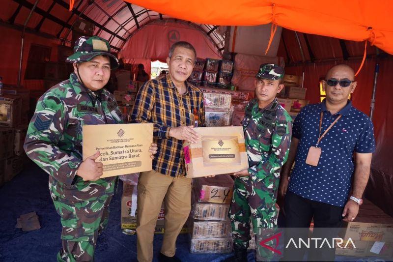 Kementerian Kebudayaan salurkan bantuan untuk warga Tapanuli Utara