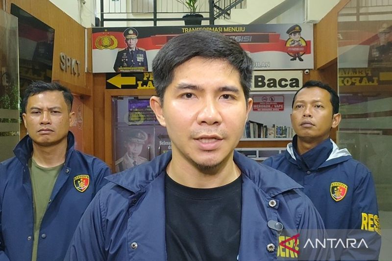 guru-privat-gasak-uang-dan-emas-milik-seorang-jemaat-gereja-di-jakbar