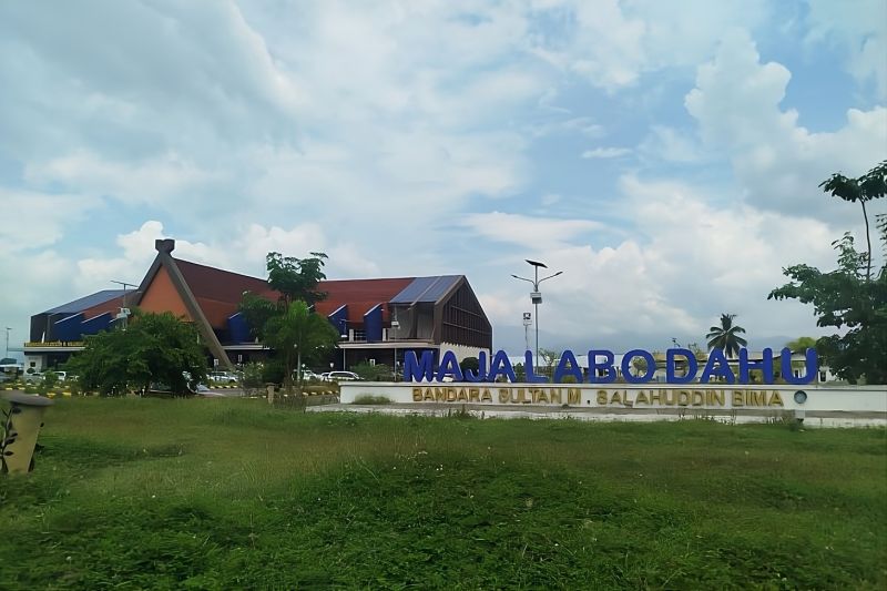 kota-bima-denpasar-segera-terhubung-dengan-pesawat-jet-regional