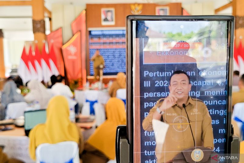 pertumbuhan-ekonomi-situbondo-kuartal-3-di-atas-provinsi-dan-nasional