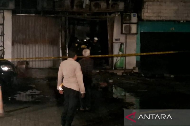 kebakaran-ruko-di-jakpus-tim-labfor-polri-olah-tkp-ungkap-penyebab