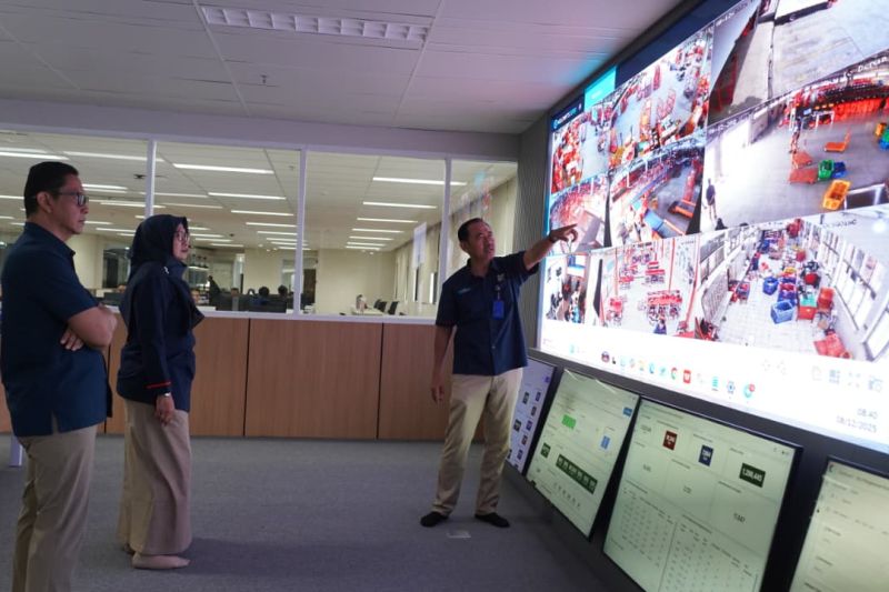 pos-pastikan-distribusi-bantuan-sumatera-kiriman-akhir-tahun-optimal