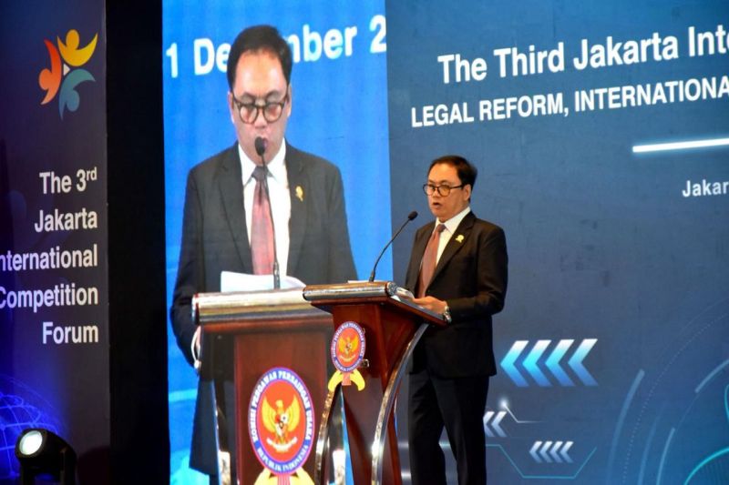 kppu-ingatkan-merger-harus-sesuai-dengan-regulasi-persaingan-usaha