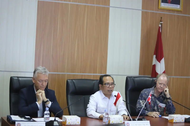 indonesia-denmark-perkuat-kerja-sama-dan-edukasi-logistik-halal