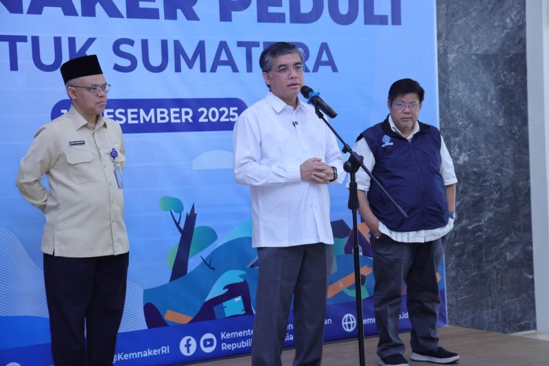 kemnaker-kirim-relawan-ahli-dan-bantuan-ke-daerah-bencana-sumatera