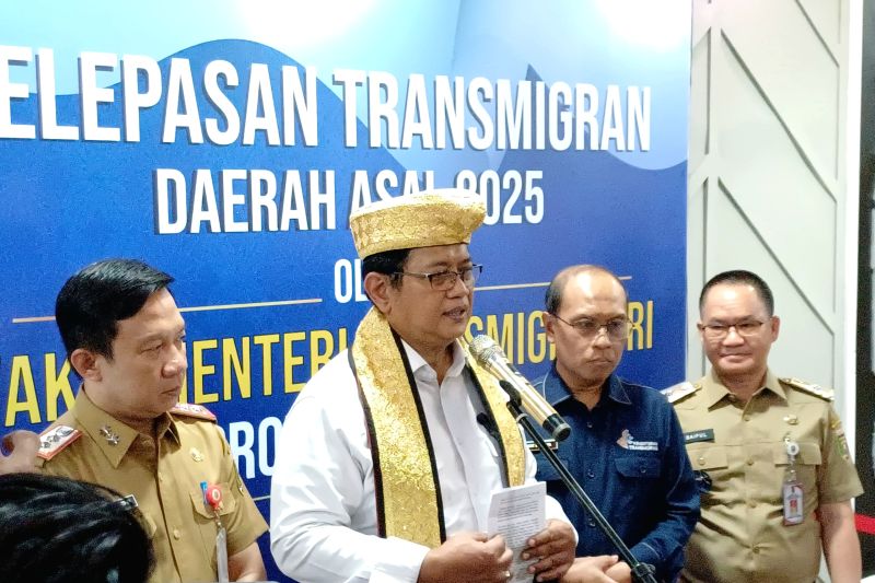 kementerian-transmigrasi-berangkatkan-75-kk-ikut-program-transmigrasi
