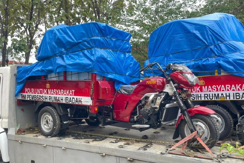 Polda Sumut salurkan logistik percepat pemulihan di Aceh Tamiang 