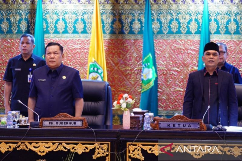 Gubernur Riau hormati proses hukum usai rumah dinasnya digeledah KPK