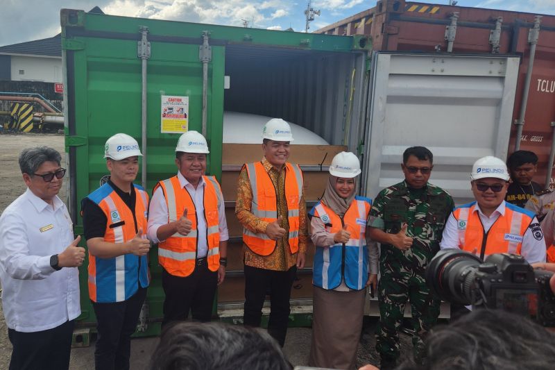 balai-karantina-sumsel-fasilitasi-ekspor-minyak-kelapake-malaysia