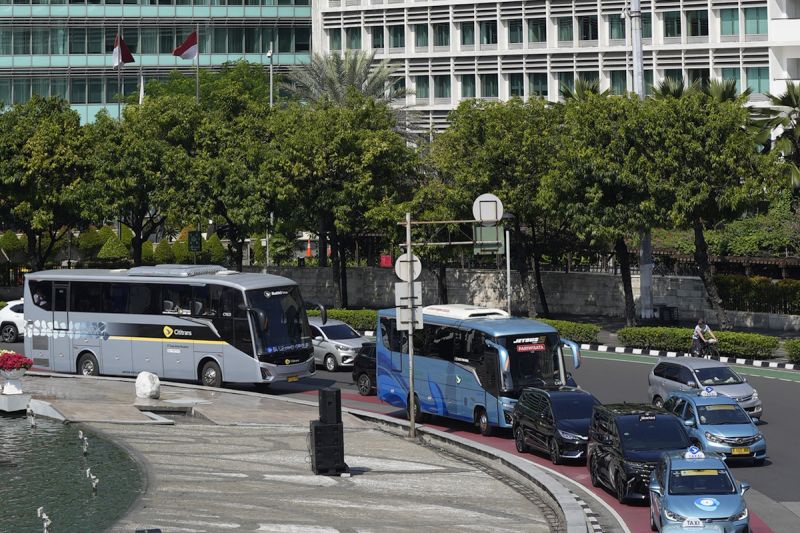 bluebird-dukung-mobilitas-liburan-akhir-tahun-di-titik-destinasi