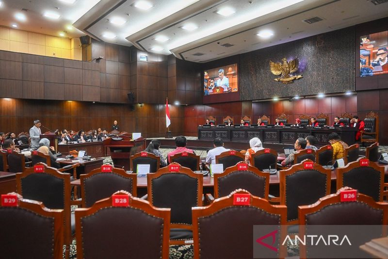 MK menegaskan royalti pertunjukan komersial dibayar oleh penyelenggara