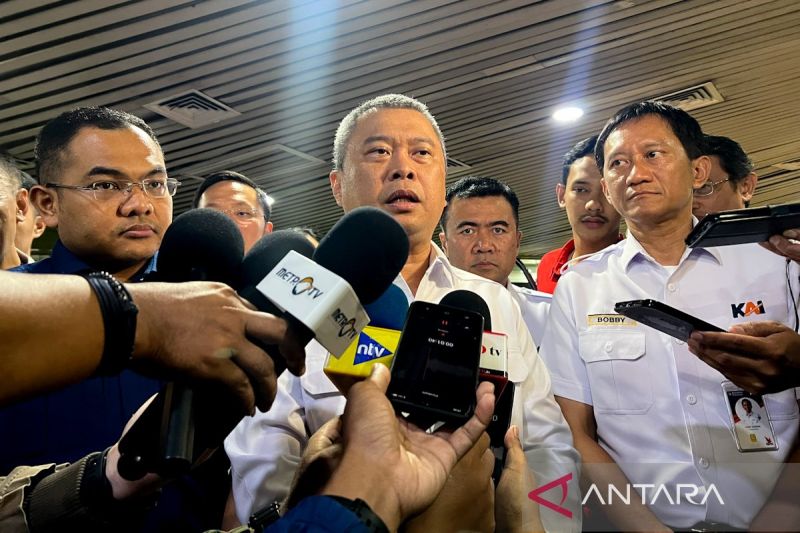 dirut-kai-pastikan-jalur-kereta-daerah-rawan-bencana-sudah-dimitigasi