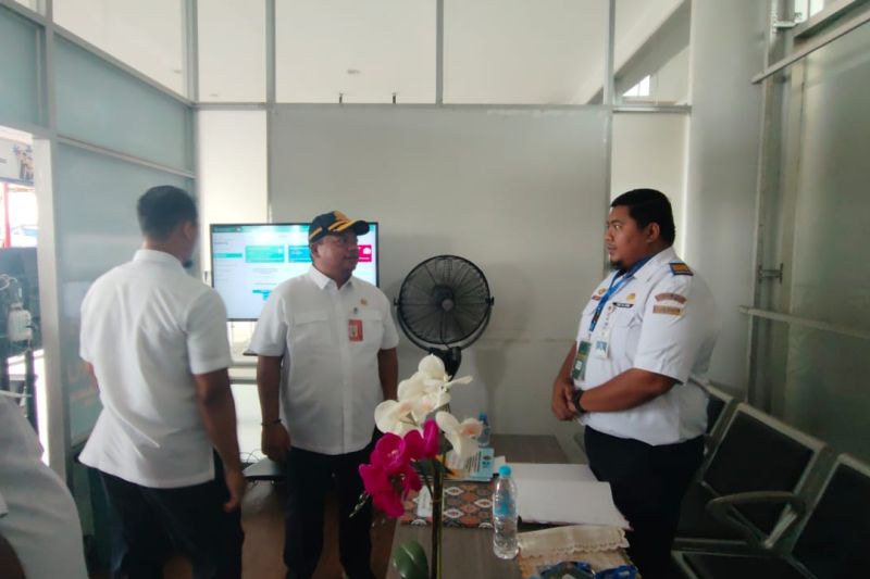 posko-natal-dan-tahun-baru-di-bandara-juwata-untuk-rasa-aman-penumpang