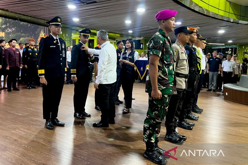 menhub-harap-posko-natal-tahun-baru-kai-perkut-mobilitas-masyarakat