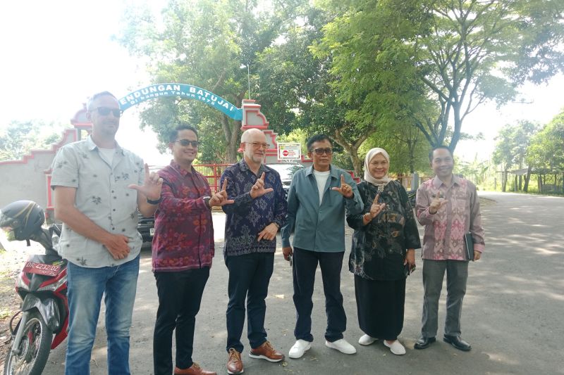 bendungan-di-lombok-tengah-jadi-proyek-percobaan-hub-pesawat-air