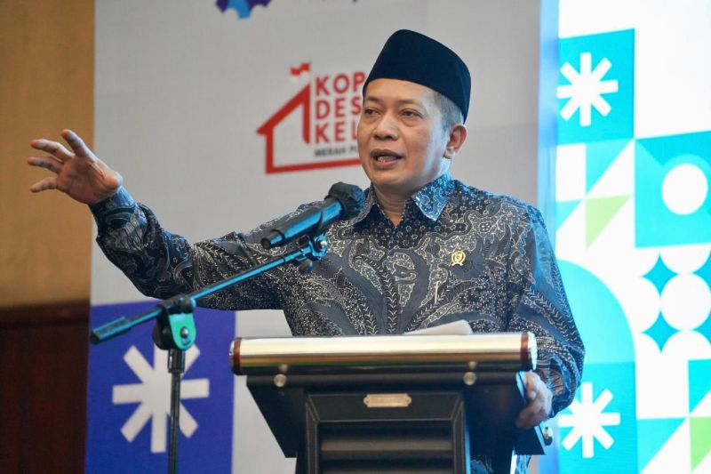 menkop-nilai-koperasi-pesantren-perlu-bermitra-dengan-kopdes