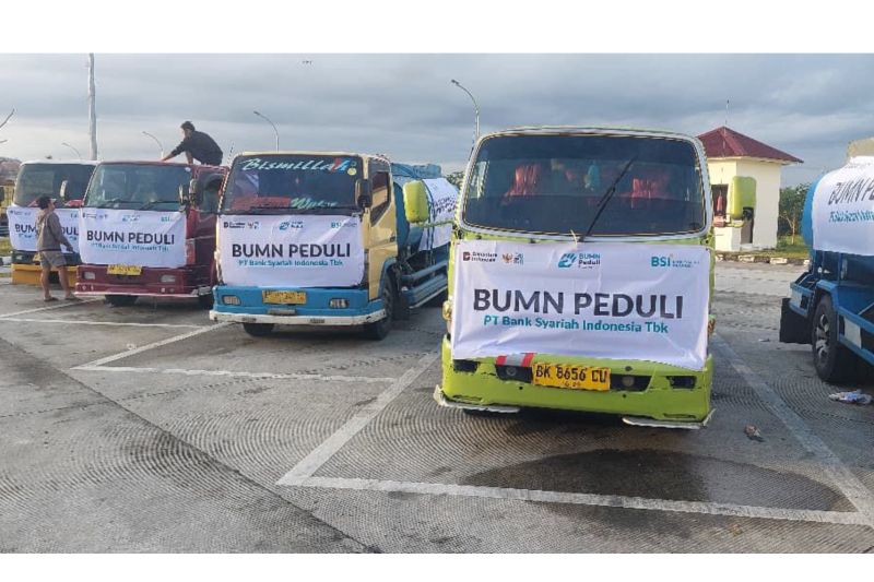 bsi-kirim-bantuan-25-tangki-air-bersih-ke-wilayah-pascabencana-aceh
