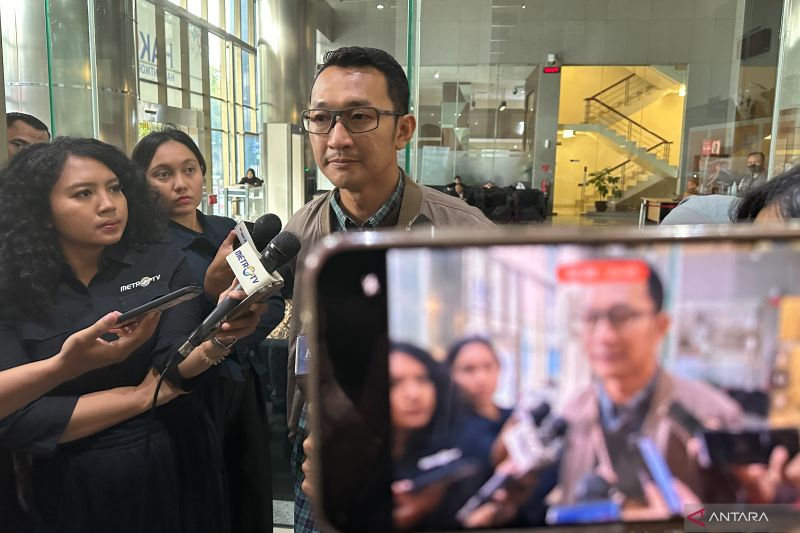 KPK menyita Rp900 juta dalam OTT terkait jaksa di Banten