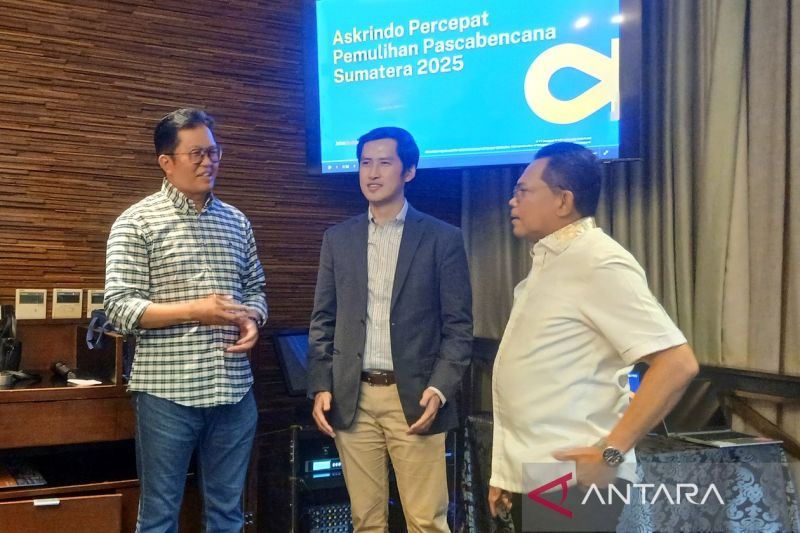 askrindo-bayar-klaim-rp105-juta-ke-umkm-terdampak-banjir-sumatera