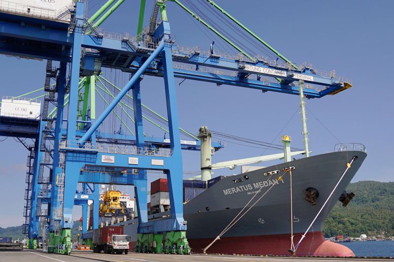 pelindo-petikemas-gratiskan-biaya-layanan-bantuan-bencana-aceh-sumatra