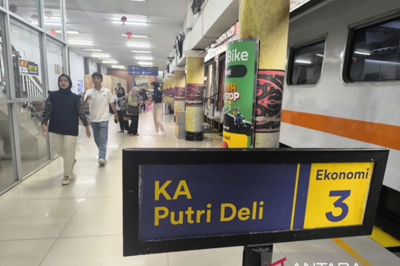 ka-putri-deli-jadi-primadona-masyarakat-di-momentum-nataru-20252026