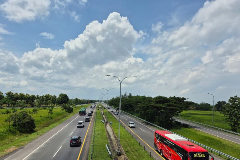 astra-tol-cipali-catat-31-ribu-kendaraan-melintas-di-h-4-natal-2025