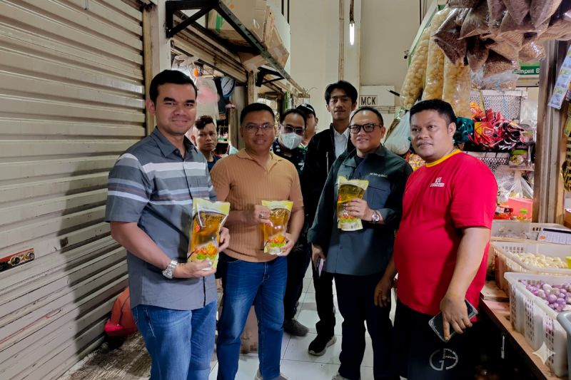 bapanas-pastikan-satgas-pangan-usut-distributor-bundling-minyakita