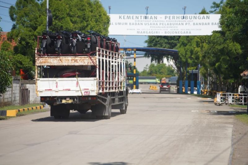 pu-pastikan-kesiapan-jalan-nasional-banten-dukung-nataru-20252026