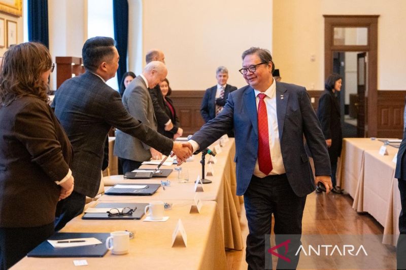 airlangga-saat-temui-investor-as-sebut-ri-punya-satgas-debottlenecking