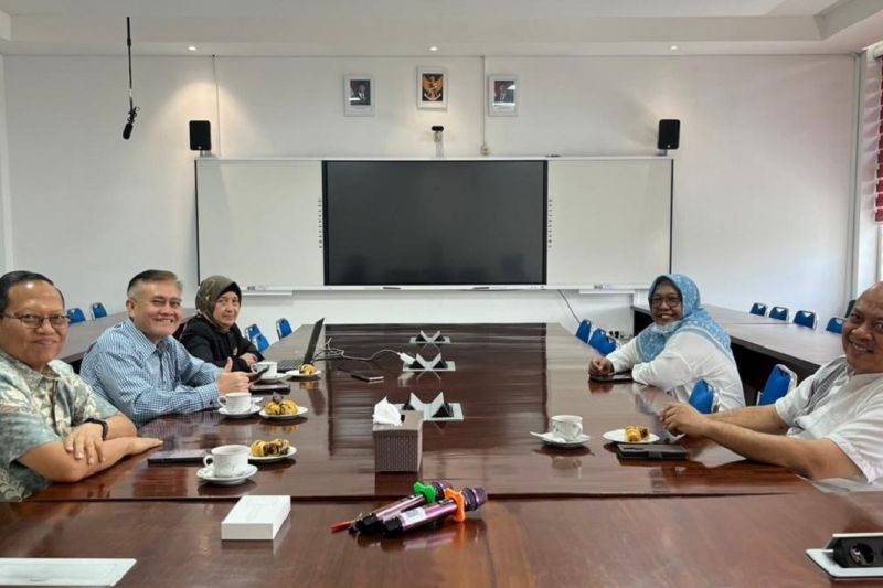 aphi-siap-kolaborasi-dengan-akademisi-majukan-industri-kehutanan