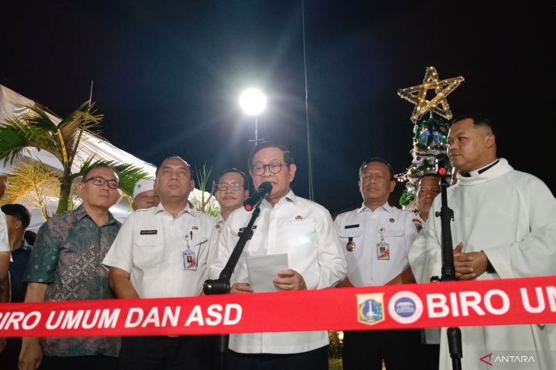 Gubernur Pramono Anung