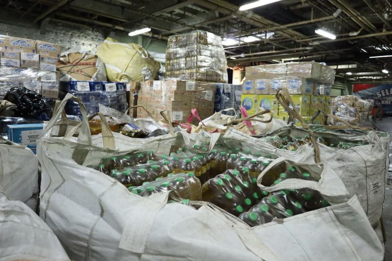 kementanbapanas-220-ton-bantuan-kemanusiaan-tahap-tiga-tiba-di-aceh