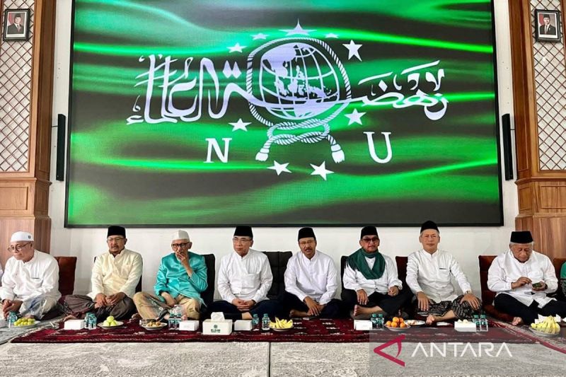 Rais Aam dan ketum PBNU perkuat silaturahmi pasca-islah di Surabaya