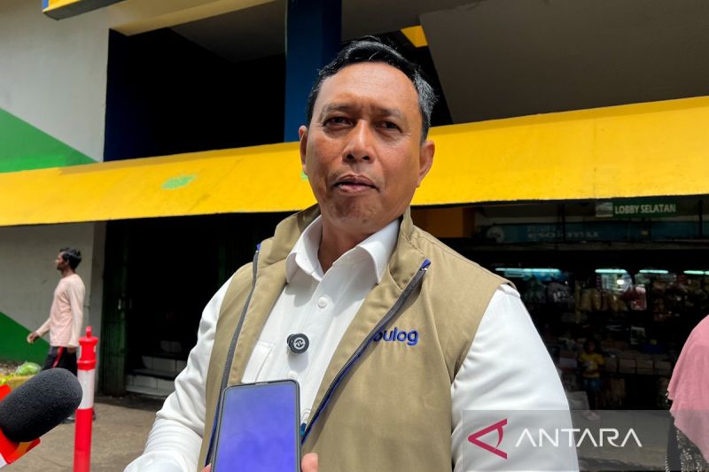 dirut-bulog-harga-beras-di-jakarta-surabaya-hingga-lampung-stabil