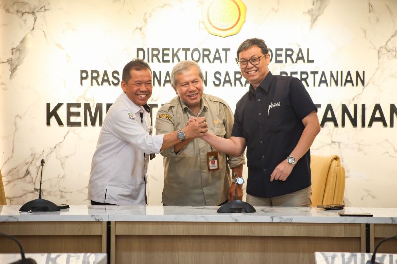 pupuk-indonesia-siap-salurkan-98-juta-ton-pupuk-subsidi-per-1-januari