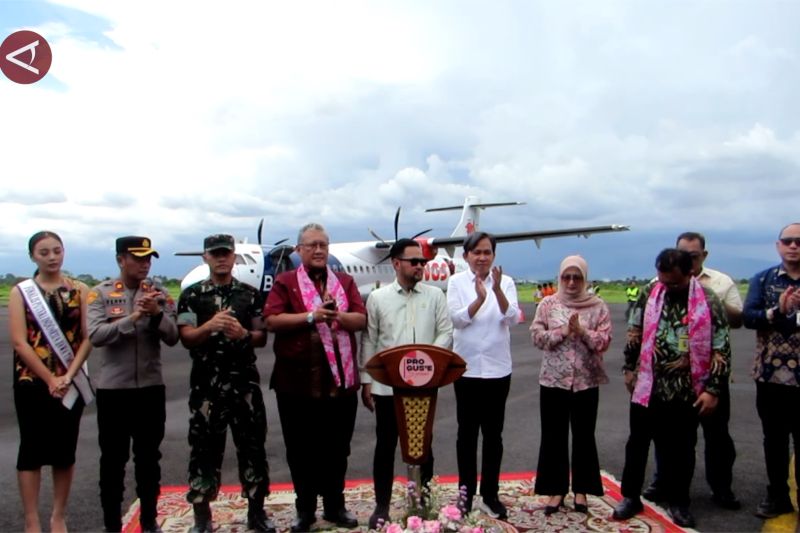 bupati-jember-buka-rute-penerbangan-ke-bali-untuk-dongkrak-ekonomi