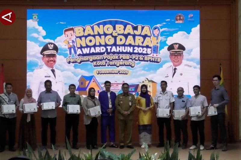 pemkot-tangerang-beri-penghargaan-kepada-wajib-pajak-yang-tepat-waktu