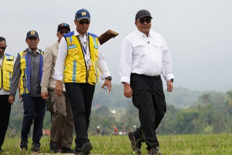 kementan-perbaikan-jaringan-irigasi-pertanian-pacu-swasembada
