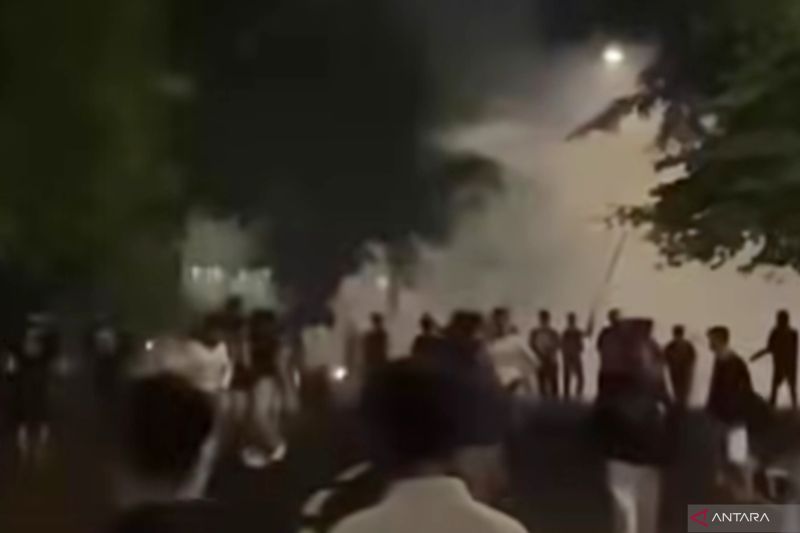 polisi-gagalkan-tawuran-remaja-di-flyover-klender-saat-tahun-baru