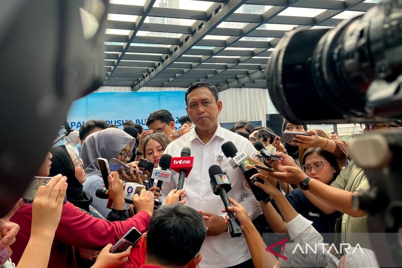 dirut-bulog-perubahan-status-jadi-badan-otonom-berproses-di-dpr