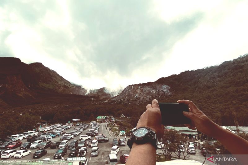 jumlah-kunjungan-wisatawan-ke-garut-naik-saat-musim-libur-akhir-tahun