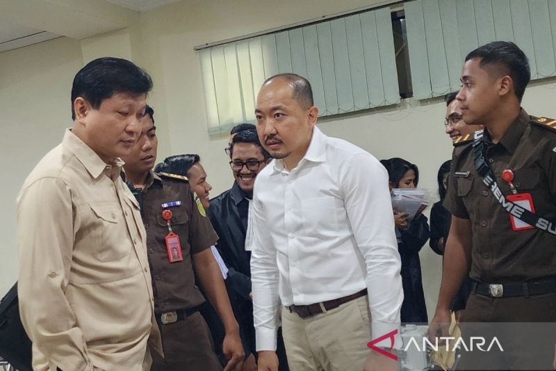 Bos Sritex minta dibebaskan dari dakwaan korupsi Rp1,3 triliun