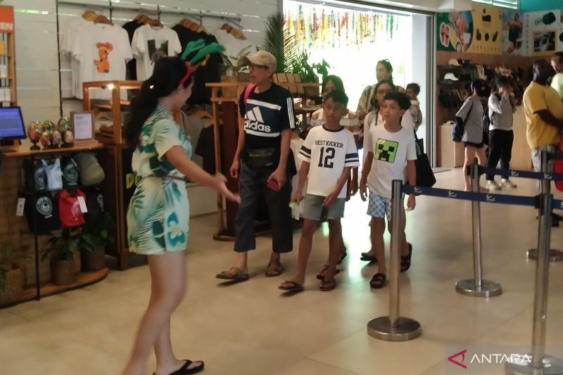 kemenpar-tekankan-protokol-chse-antisipasi-super-flu